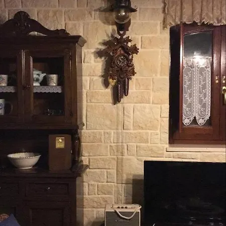 Villa Anna - *